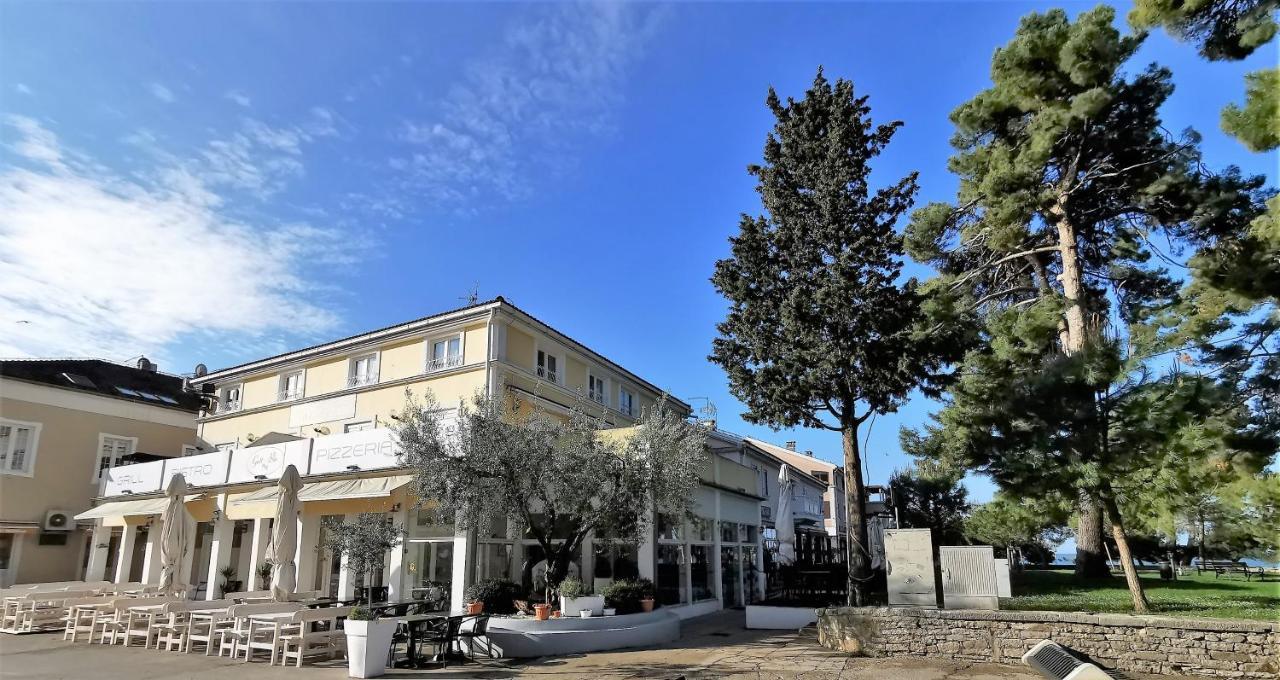 Lora Deluxe Superior 5 Star Apartment, Your Piece Of Heaven By The Sea & Park With Sea & Park View Novigrad Istria Exteriér fotografie