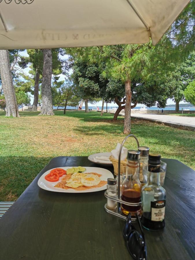 Lora Deluxe Superior 5 Star Apartment, Your Piece Of Heaven By The Sea & Park With Sea & Park View Novigrad Istria Exteriér fotografie